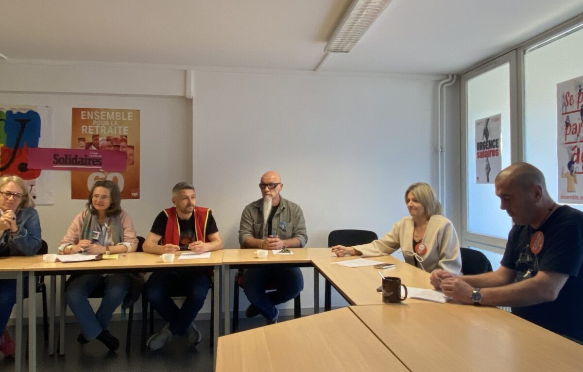 Florence Mathioly (Solidaire), Bénédicte Ponçot (co secrétaire départemental de FSU,), Florian Choley (CGT), Stéphane Faucogney (UNSA), Mélanie Meier secrétaire générale adjointe de l'union régionale BFC (CFDT), Romuald Colomb (CFDT). &copy; Élodie R.