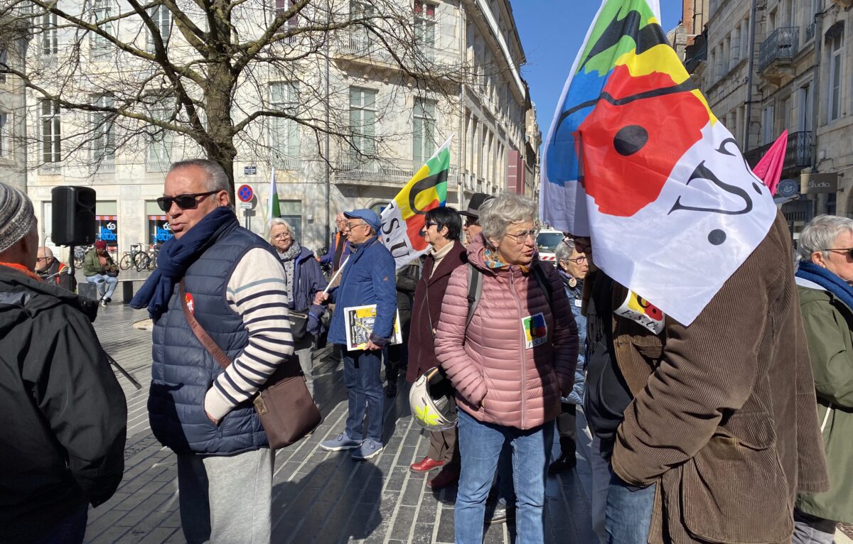  &copy; Hélène Loget