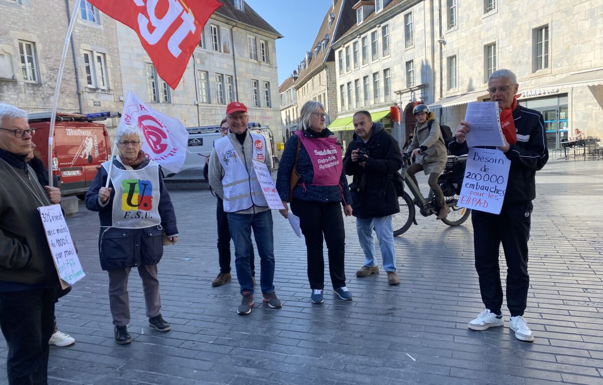  &copy; Hélène Loget