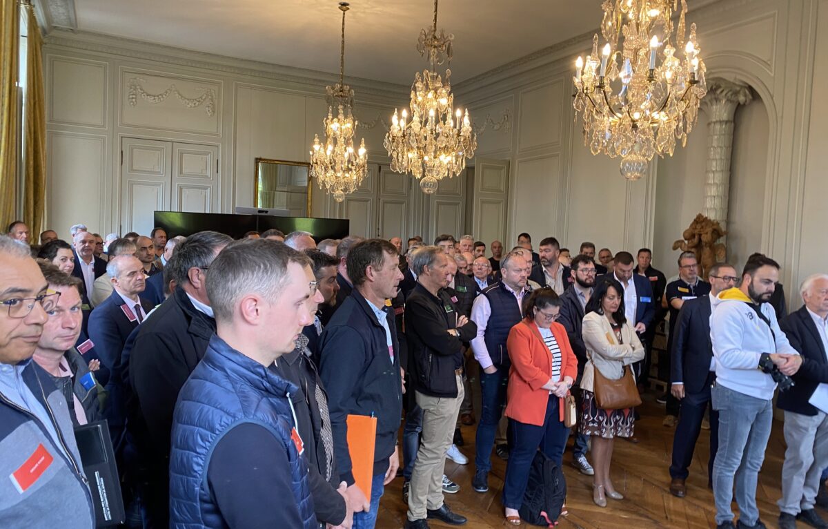  &copy; Hélène Loget