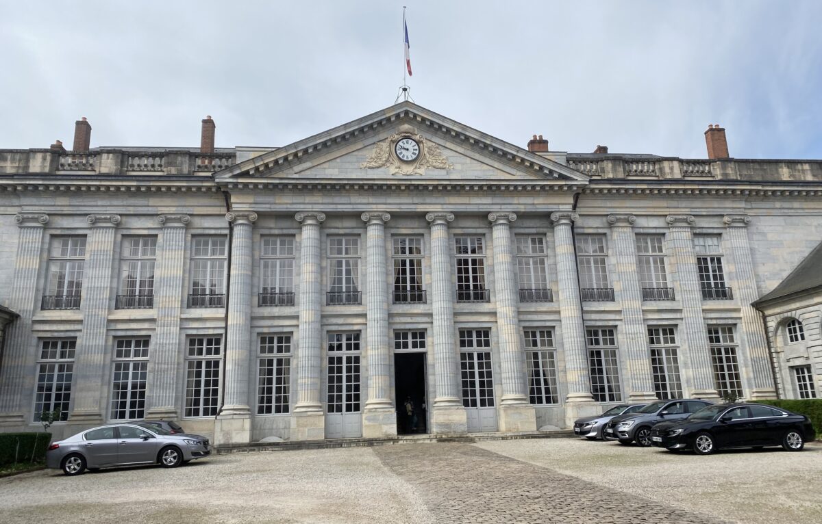  &copy; Hélène Loget