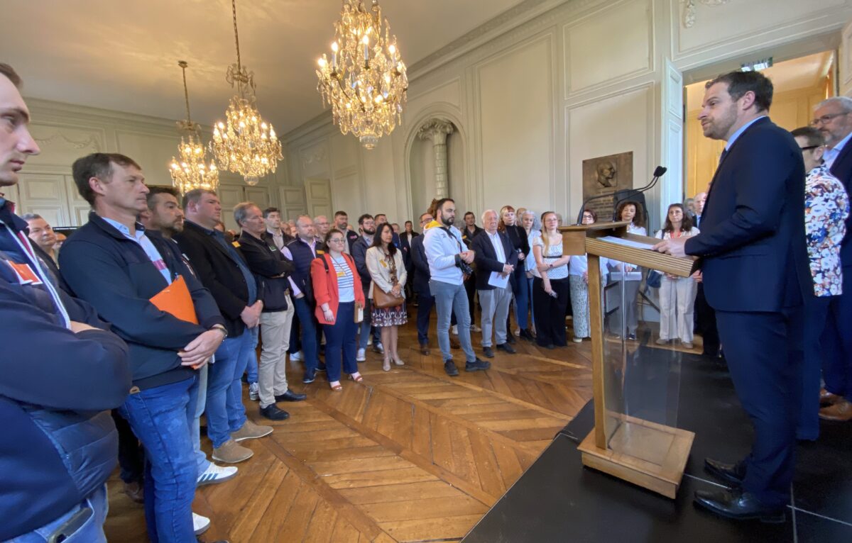  &copy; Hélène Loget