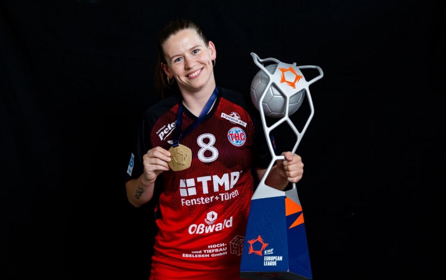 Julie Holm  &copy; ESBF