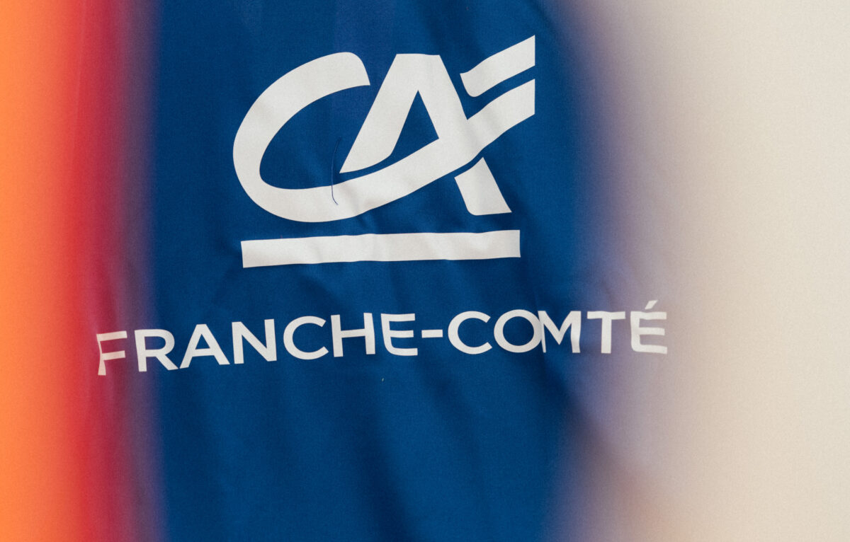  &copy; Fly view Pictures 