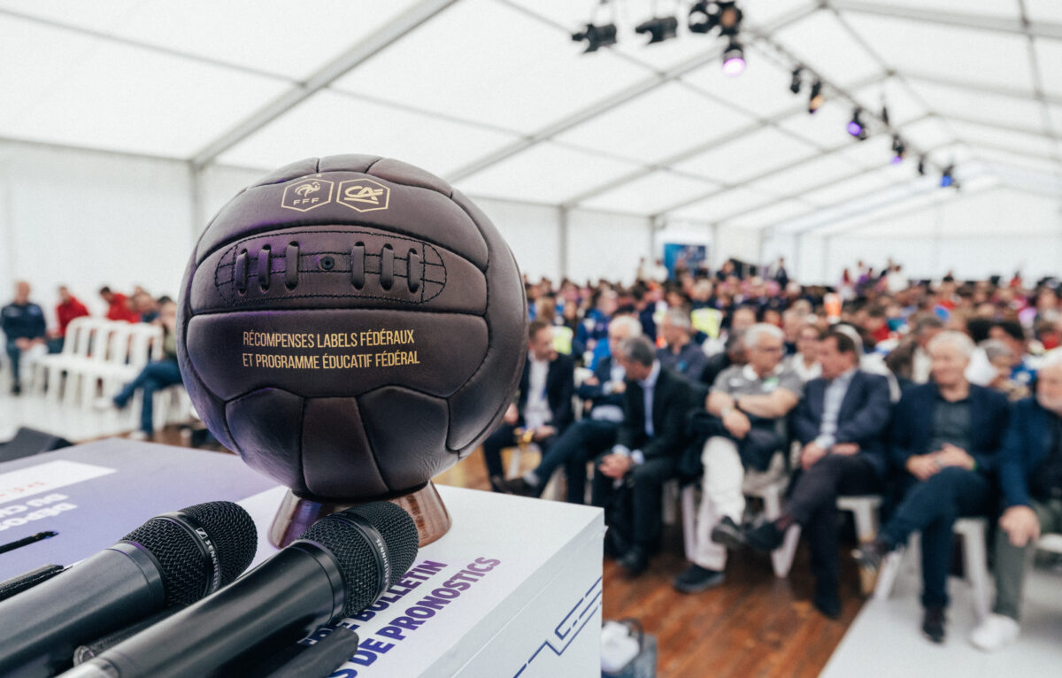  &copy; Fly view Pictures 