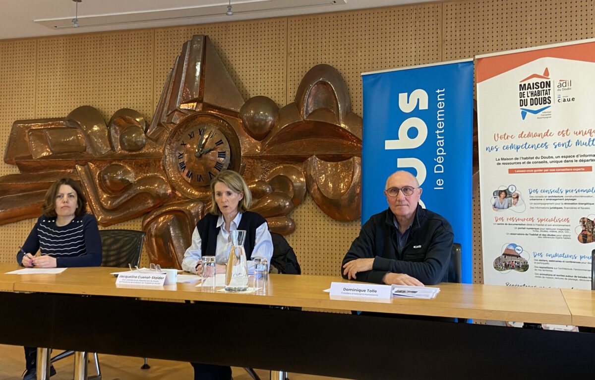 Amélie Teyssieux, Jacqueline Cuenot-Stalder et Dominique Tolle. &copy;