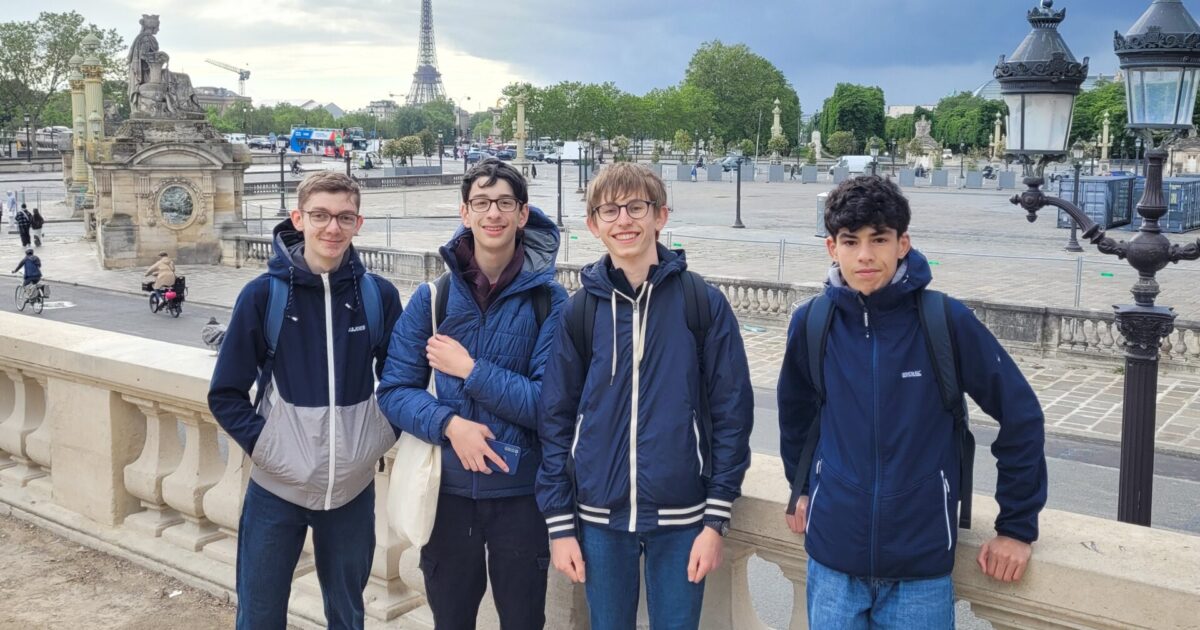 Besançon : quatre élèves du lycée Victor Hugo brillent lors d’un concours national de cryptographie • macommune.info