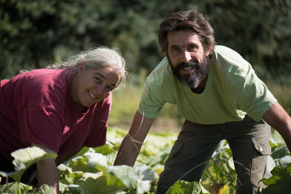Stéphanie et Sébastien Desgeorges, maraîchers et propriétaire des Jardins de Vauvenise &copy; Jardins de Vauvenise