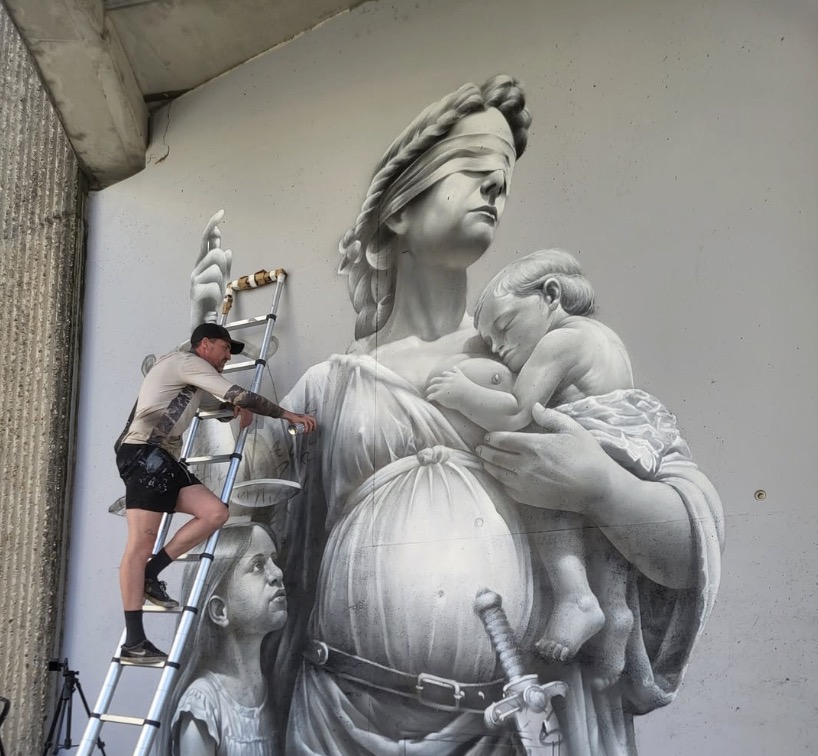 Fresque de Nacle  &copy; @Syl Vie publié sur la page 