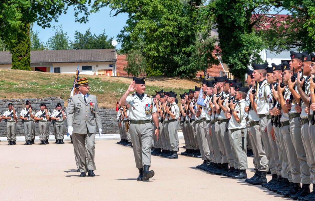 Le général de brigade Régis Anthonioz et le colonel colonel Pierre-Yves Mesplède. &copy; 13e régiment du génie