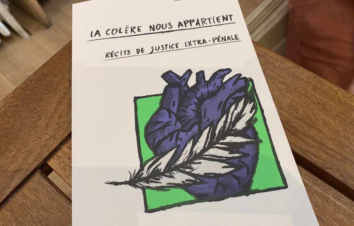  &copy; Hélène Loget