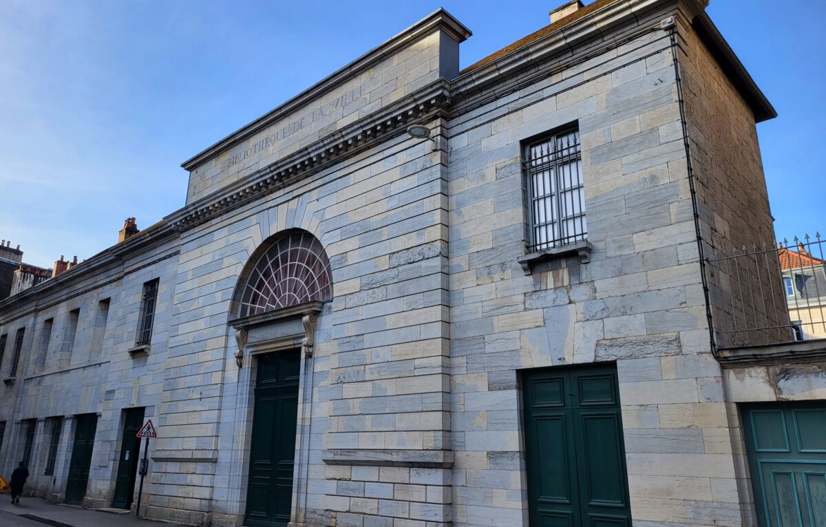 Bibliothèque d'étude - Archives municipales de Besançon &copy; Gilles Champion