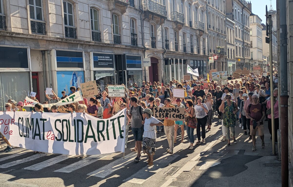  &copy; ALTERNATIBA - ANV COP 21 Besançon