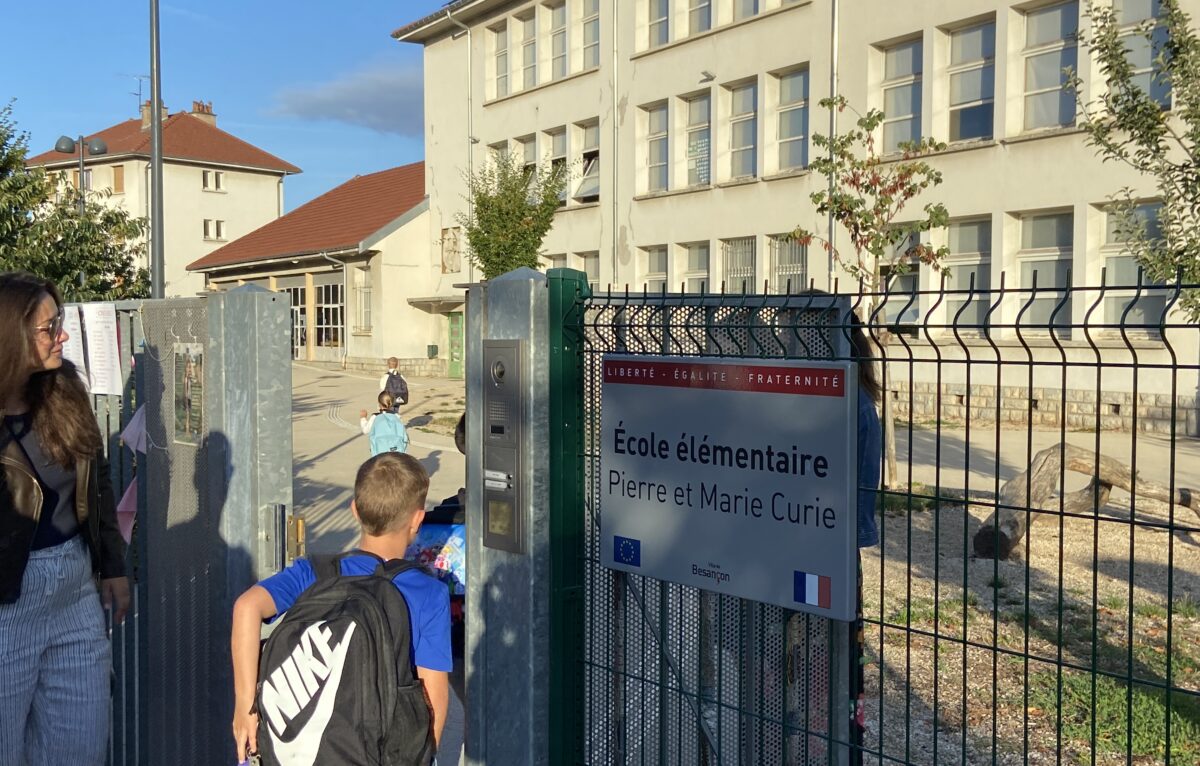  &copy; Élodie R.